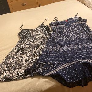 Vince Camuto Bundle of two sundresses size Small
